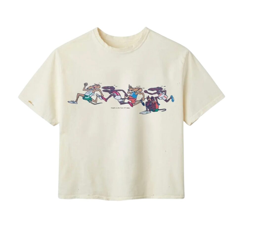 Gold+Vintage Gallery Raspberry Hills ‘Rat Race’ Cream Tee